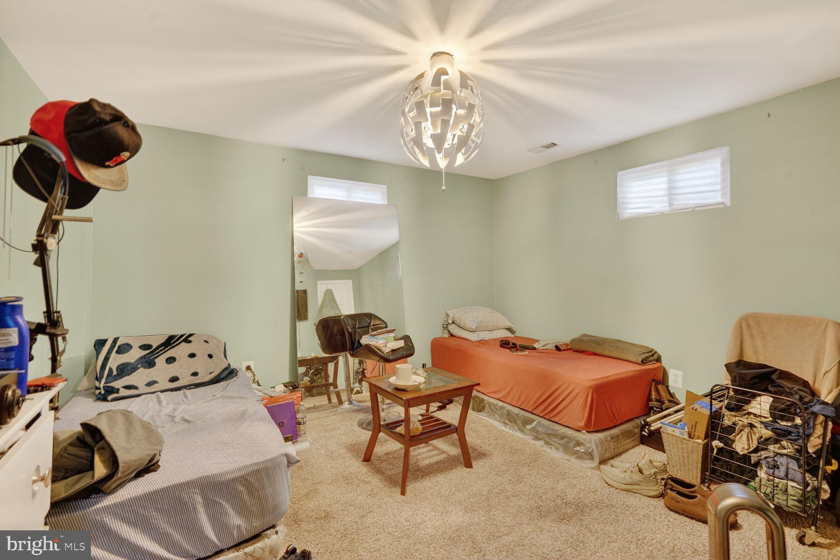EAST COLUMBIA - Residential