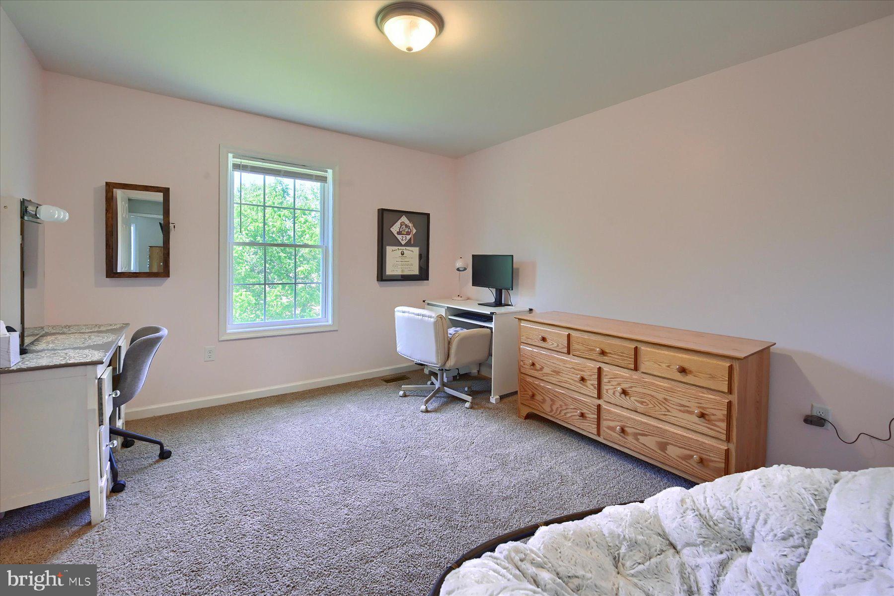 LENKER ESTATES - Residential