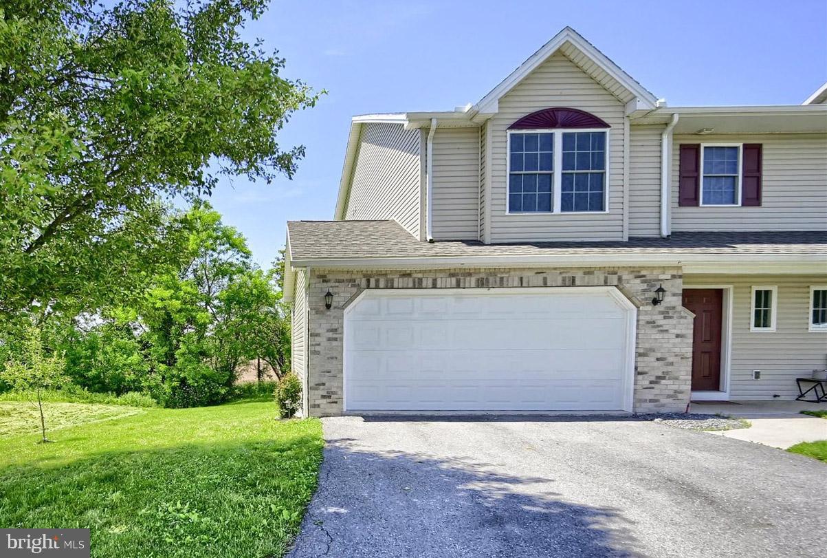 LENKER ESTATES - Residential