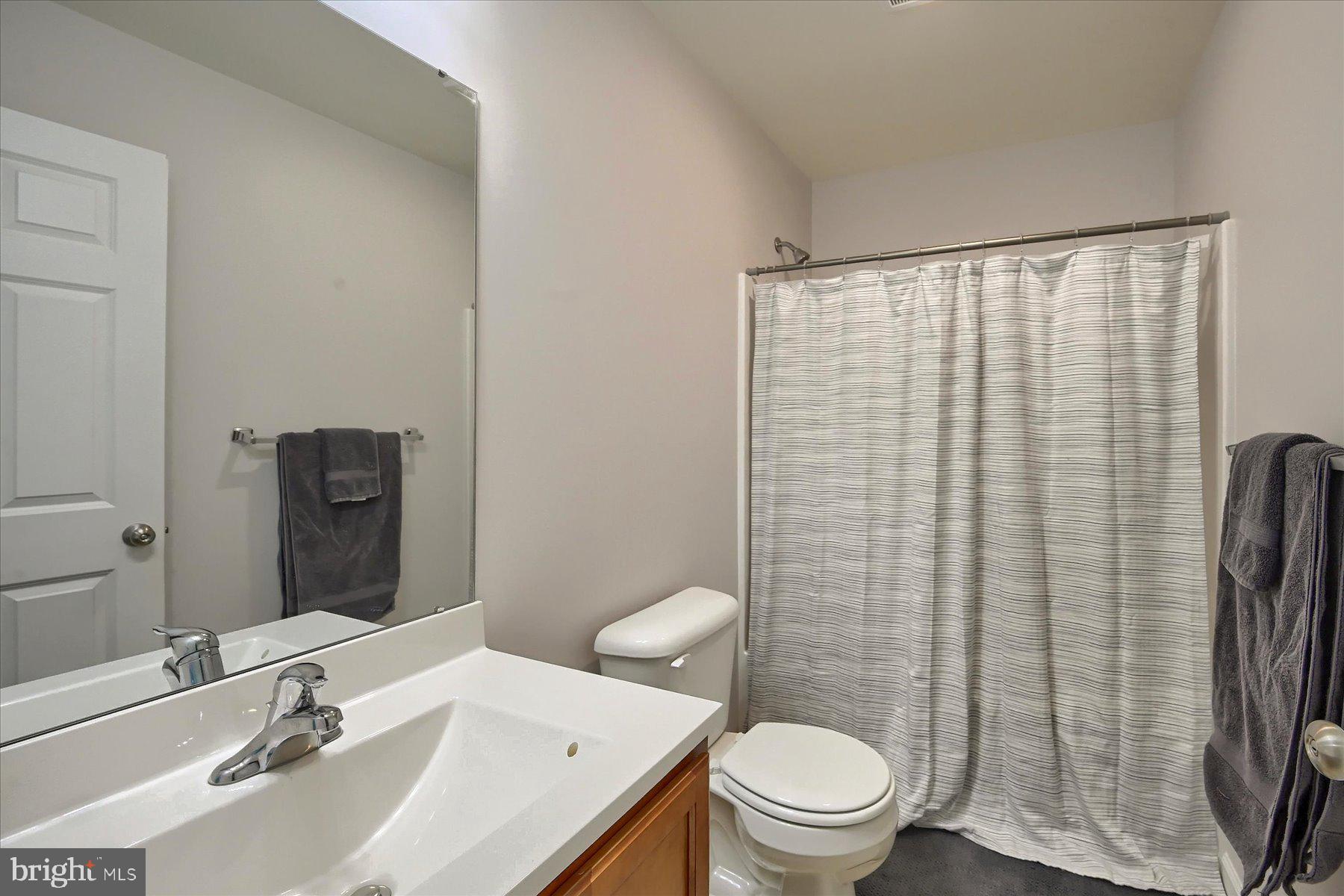 LENKER ESTATES - Residential