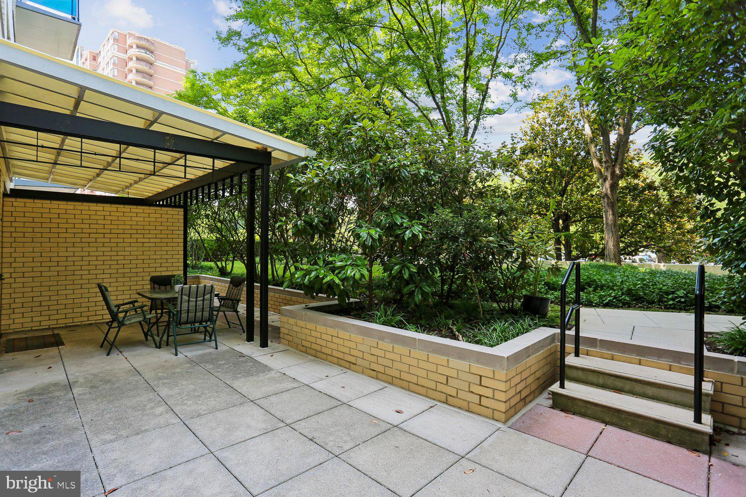 GROSVENOR PARK - Residential