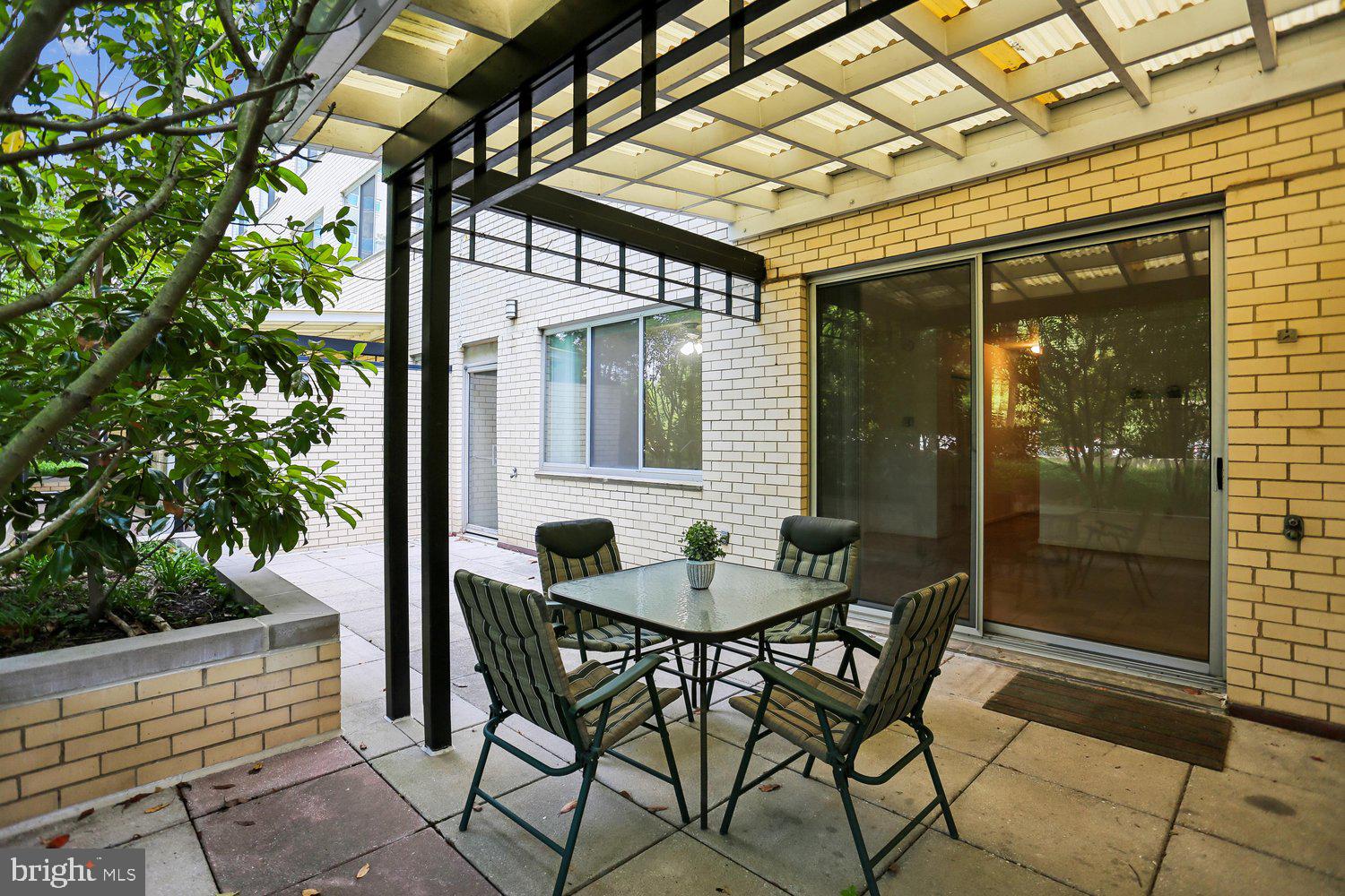 GROSVENOR PARK - Residential