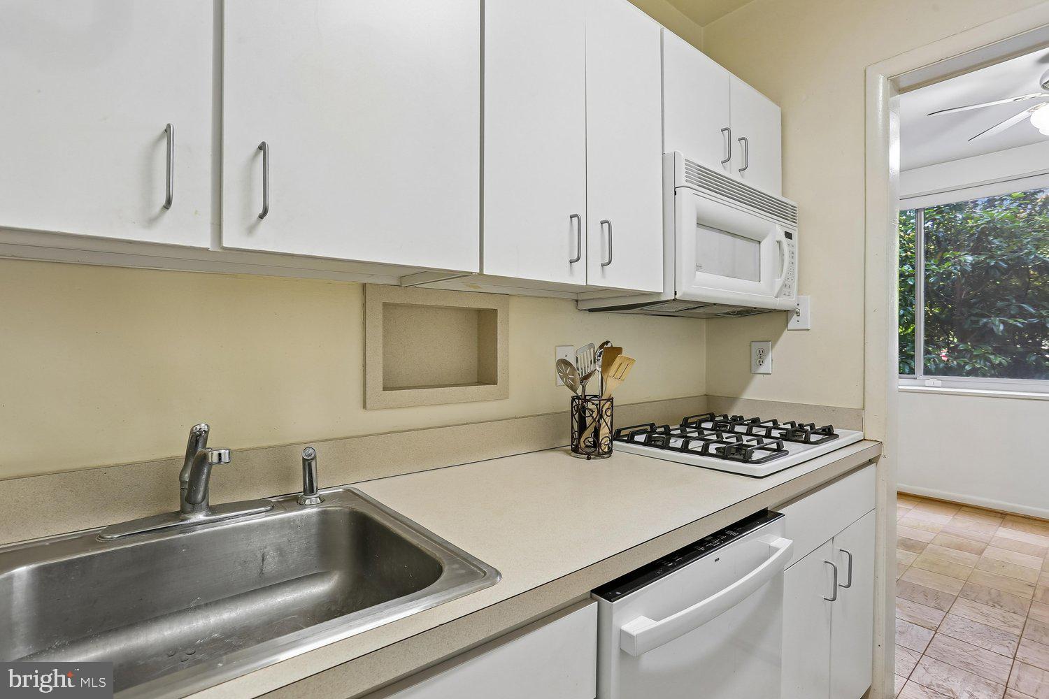 GROSVENOR PARK - Residential