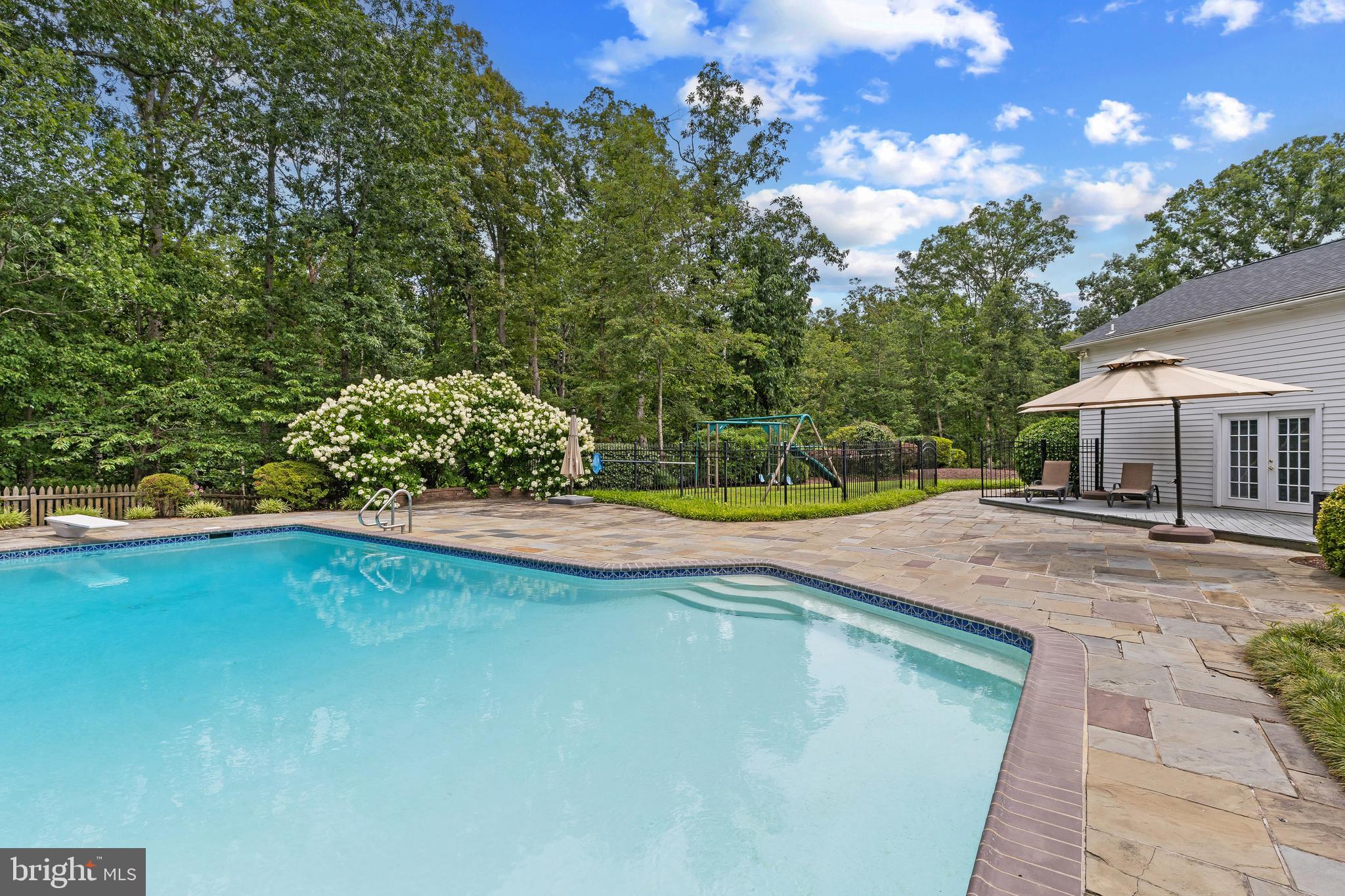 HARBOR HILLS - Residential