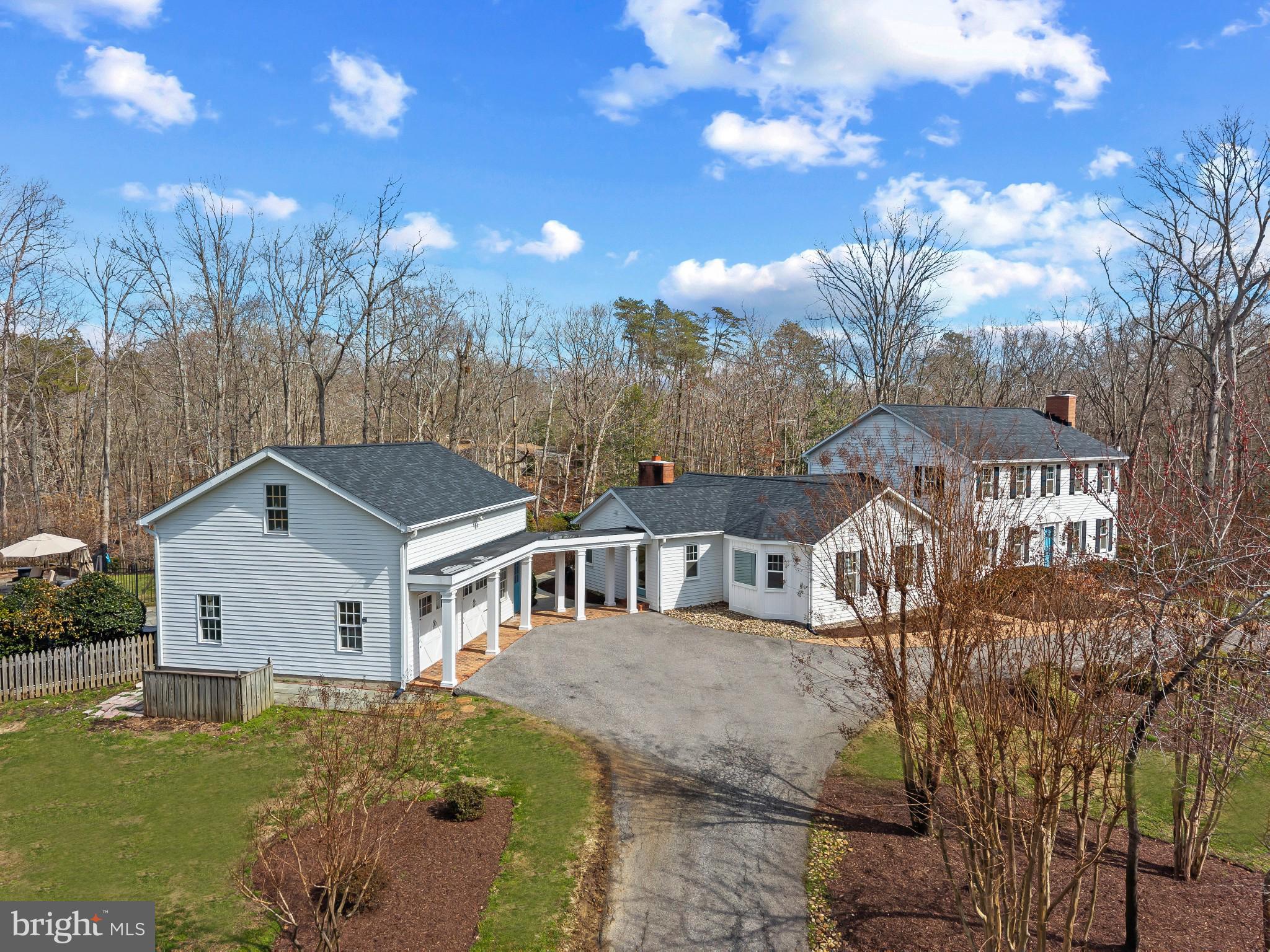 HARBOR HILLS - Residential