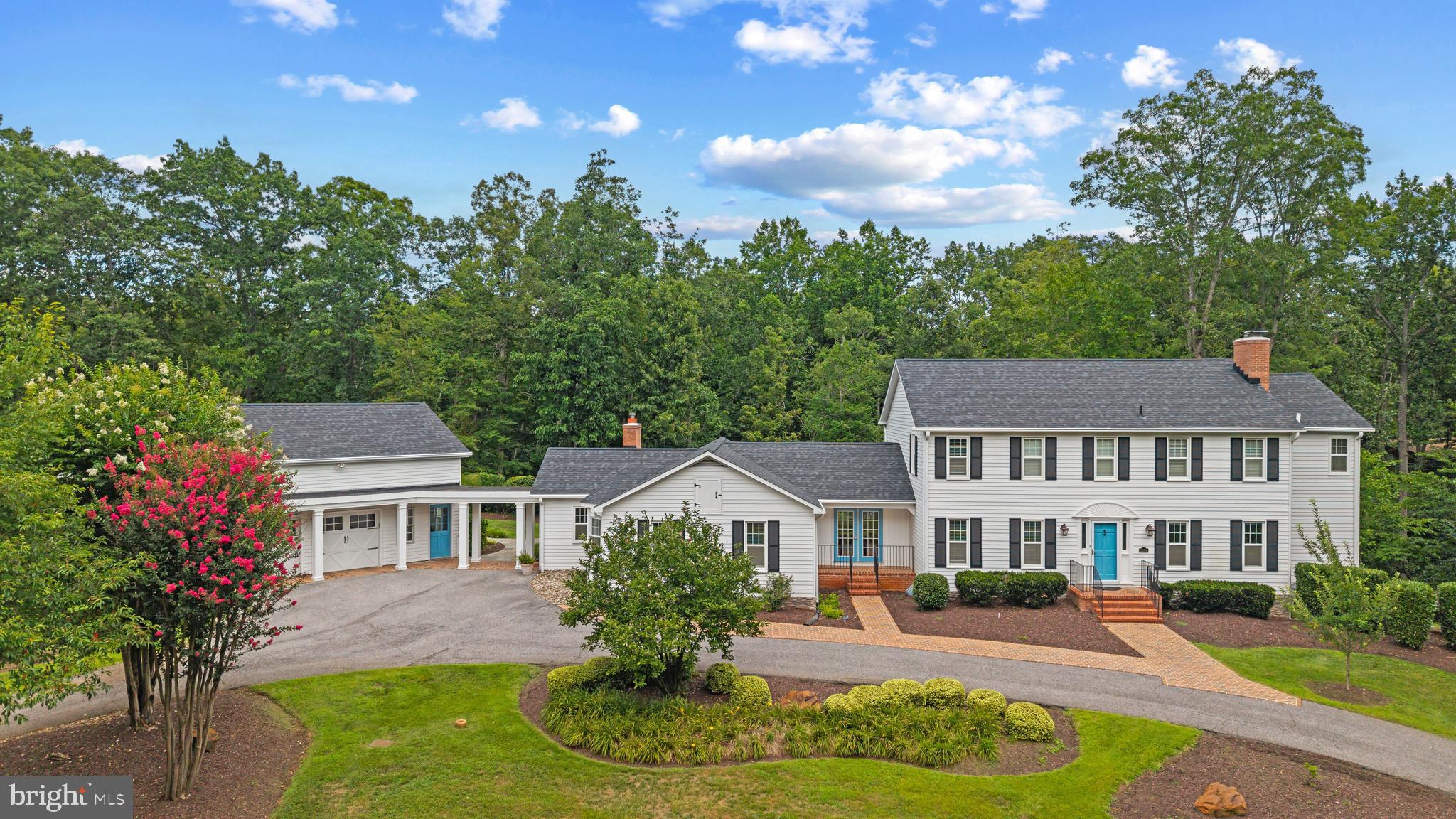 HARBOR HILLS - Residential