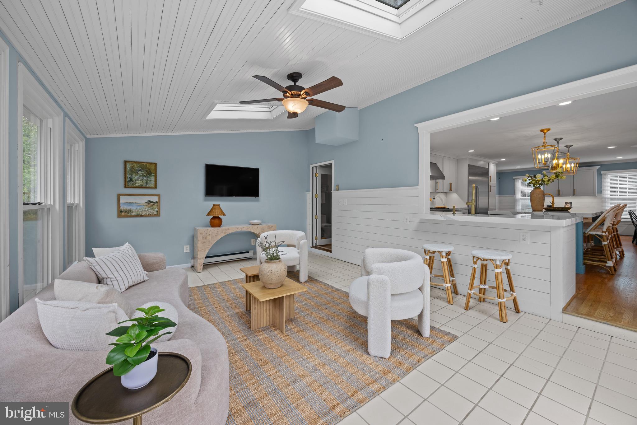 HARBOR HILLS - Residential