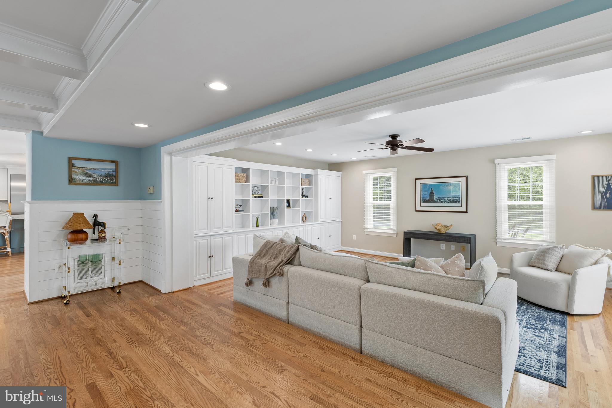 HARBOR HILLS - Residential