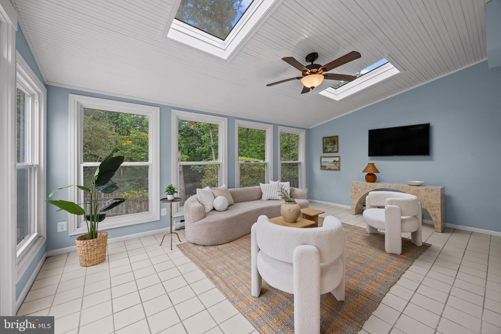 HARBOR HILLS - Residential