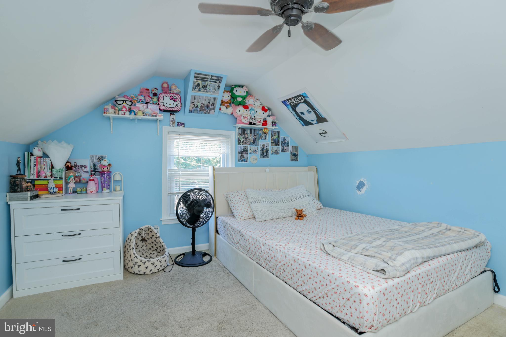 LYNBROOK - Residential
