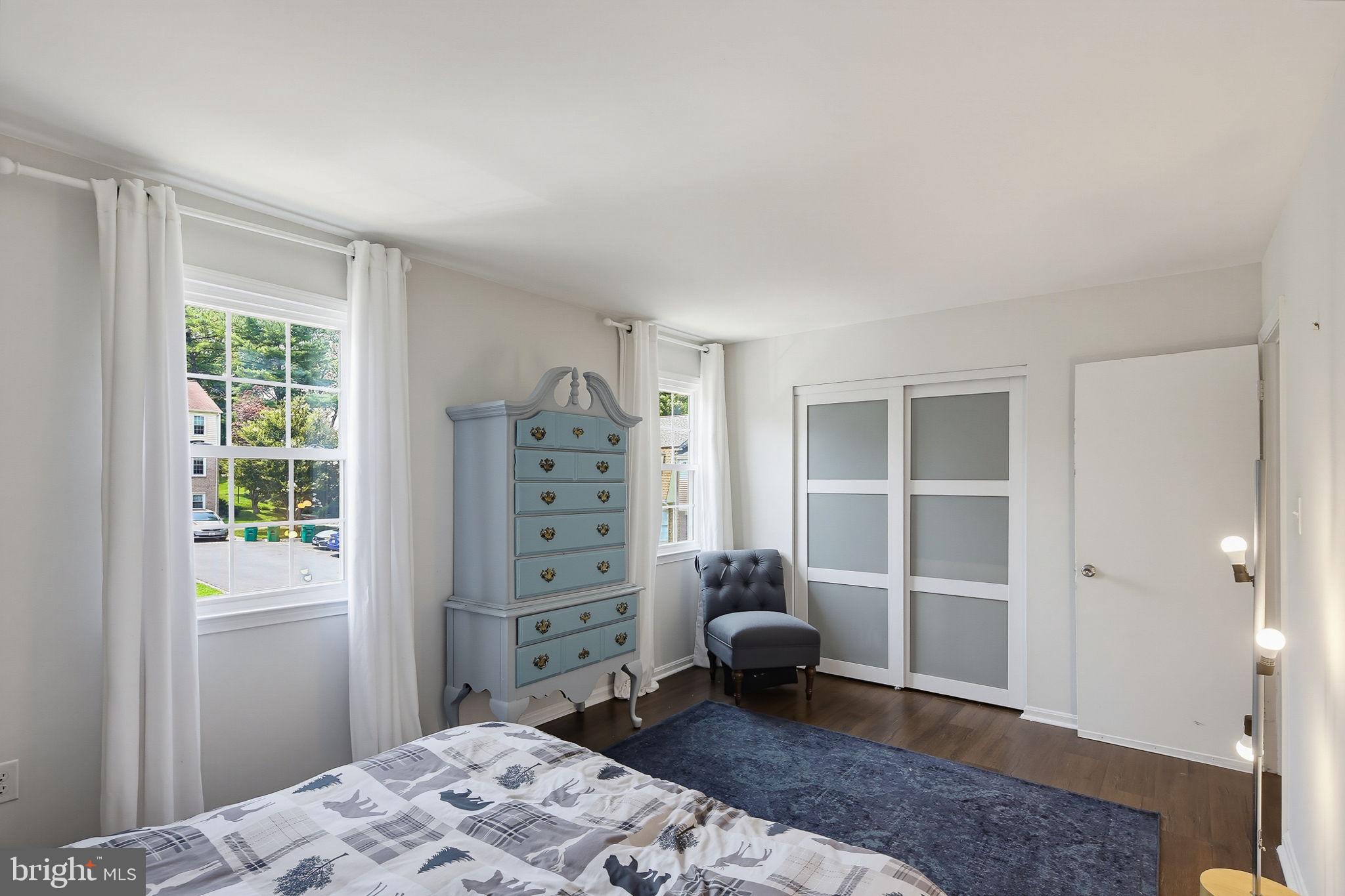 SHADY GROVE VILLAGE - Residential