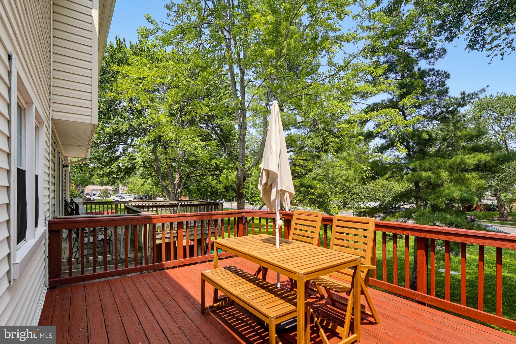 SHADY GROVE VILLAGE - Residential