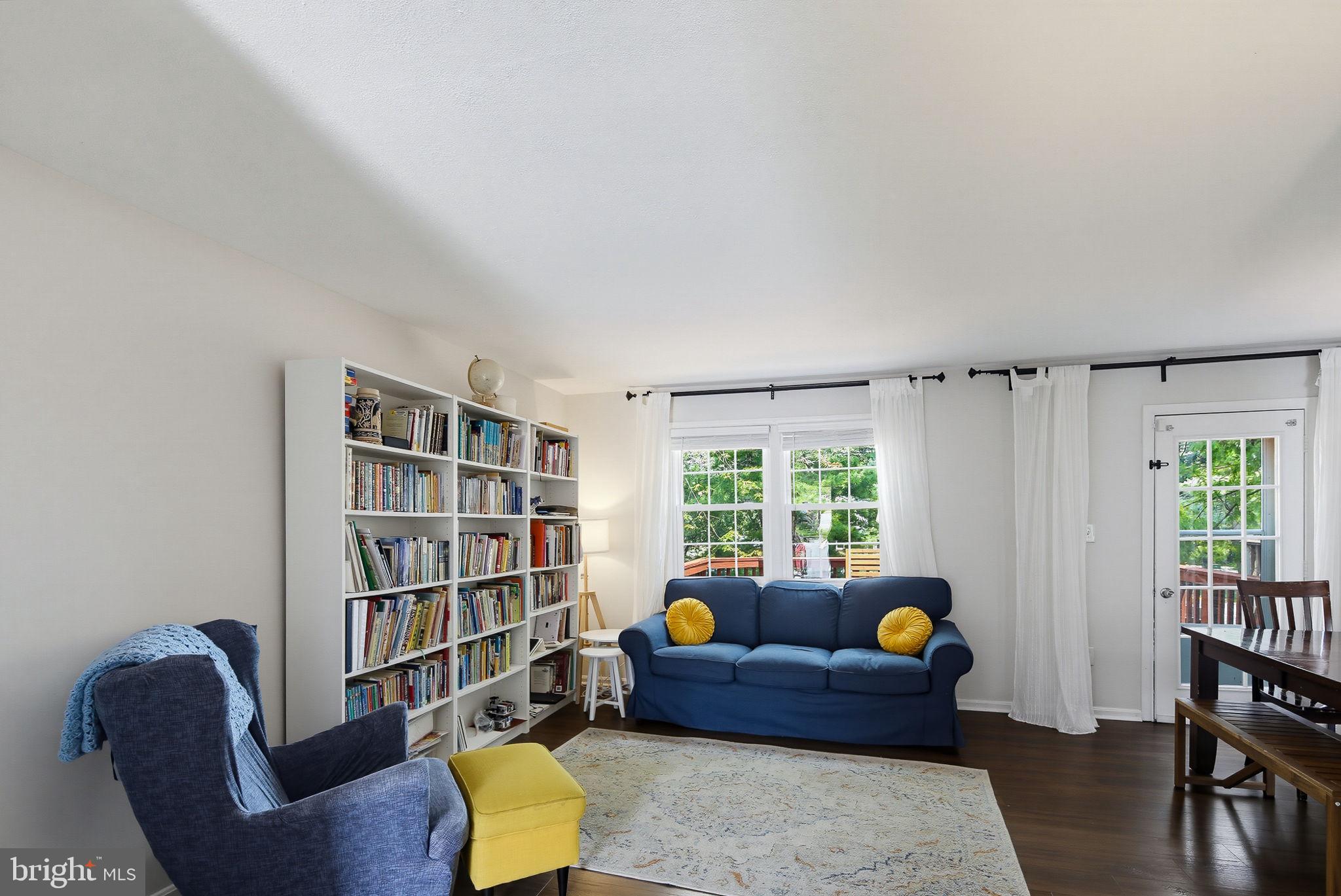 SHADY GROVE VILLAGE - Residential