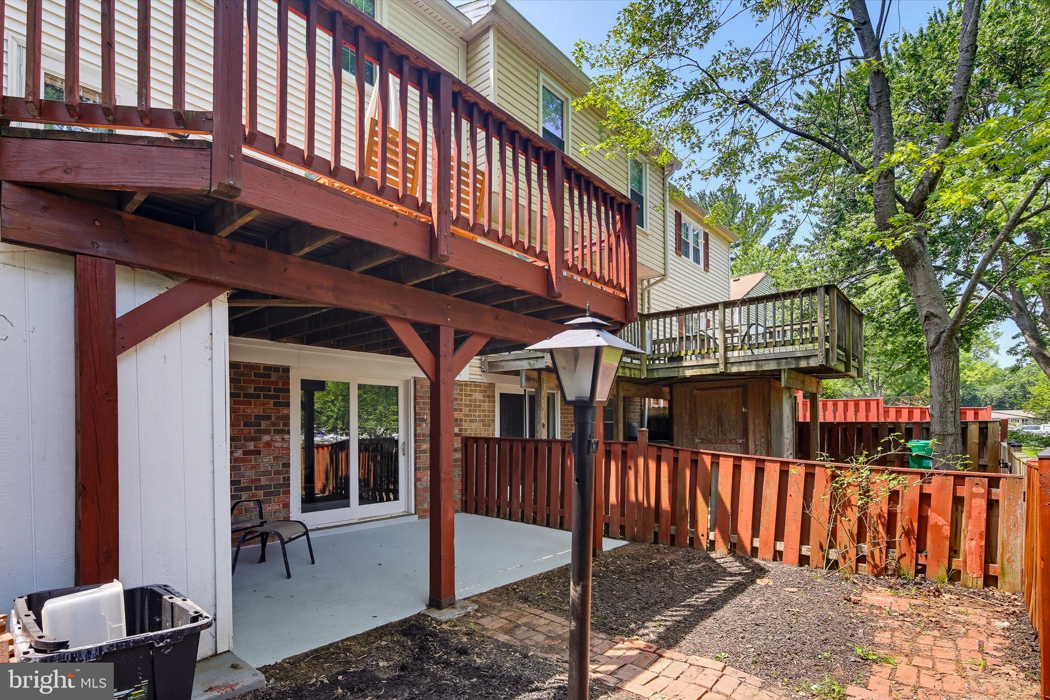 SHADY GROVE VILLAGE - Residential