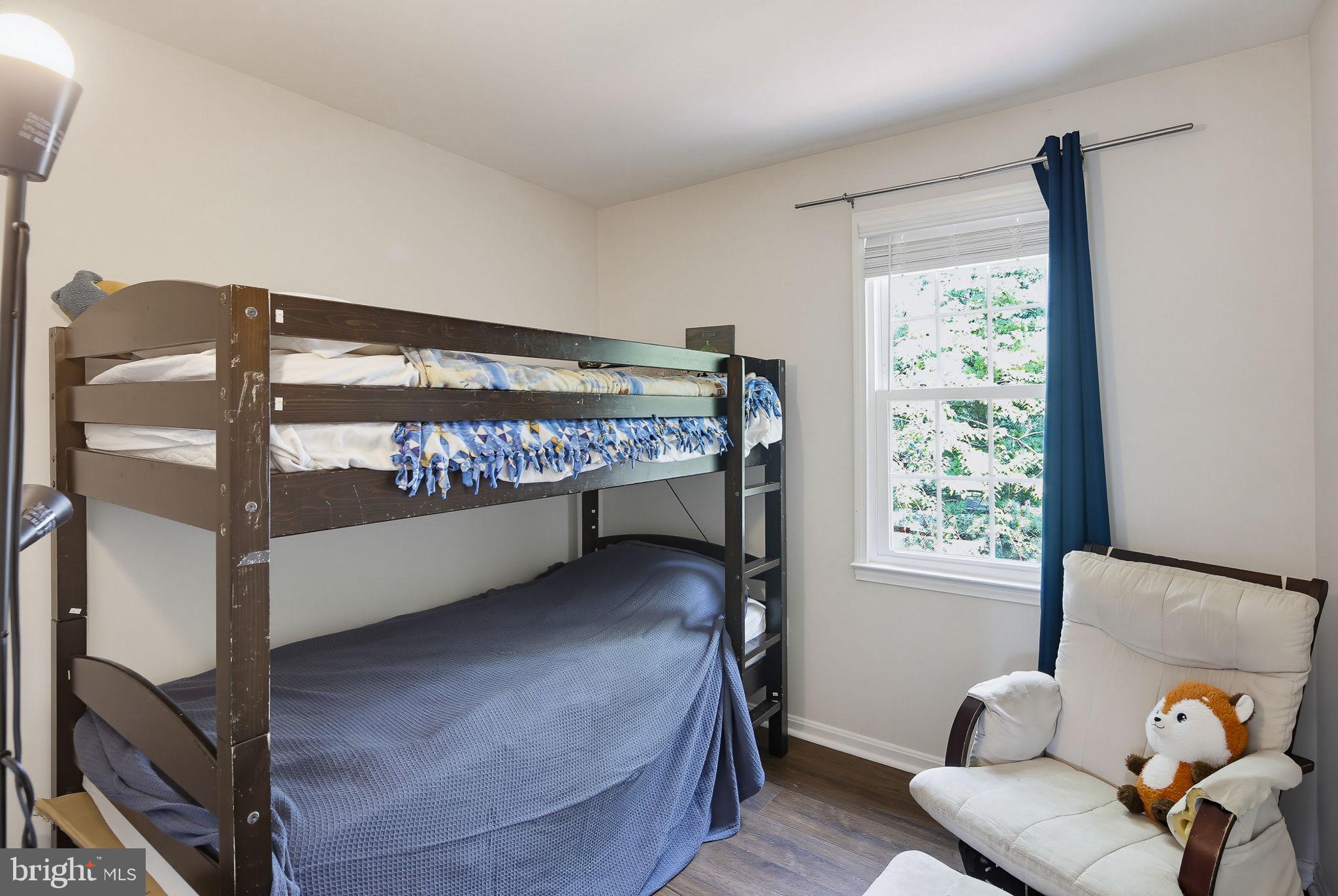 SHADY GROVE VILLAGE - Residential