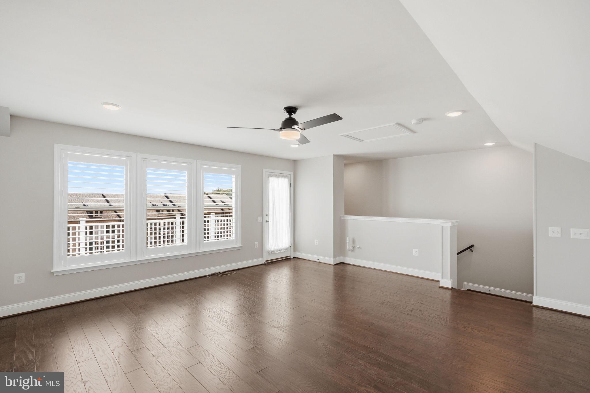WALNEY ROAD - Residential