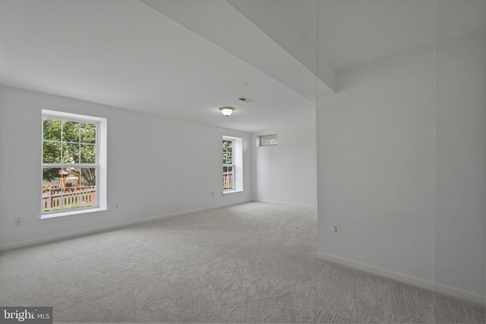WALNEY ROAD - Residential