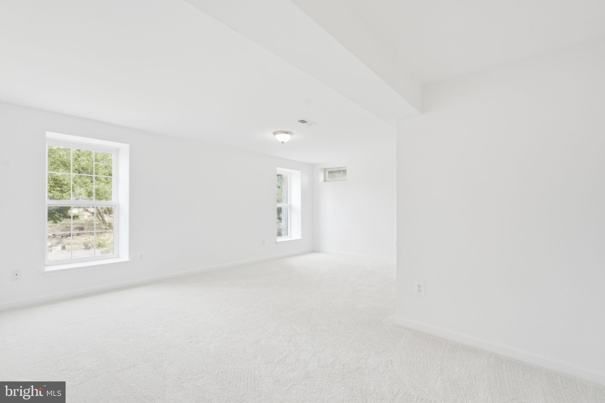 WALNEY ROAD - Residential
