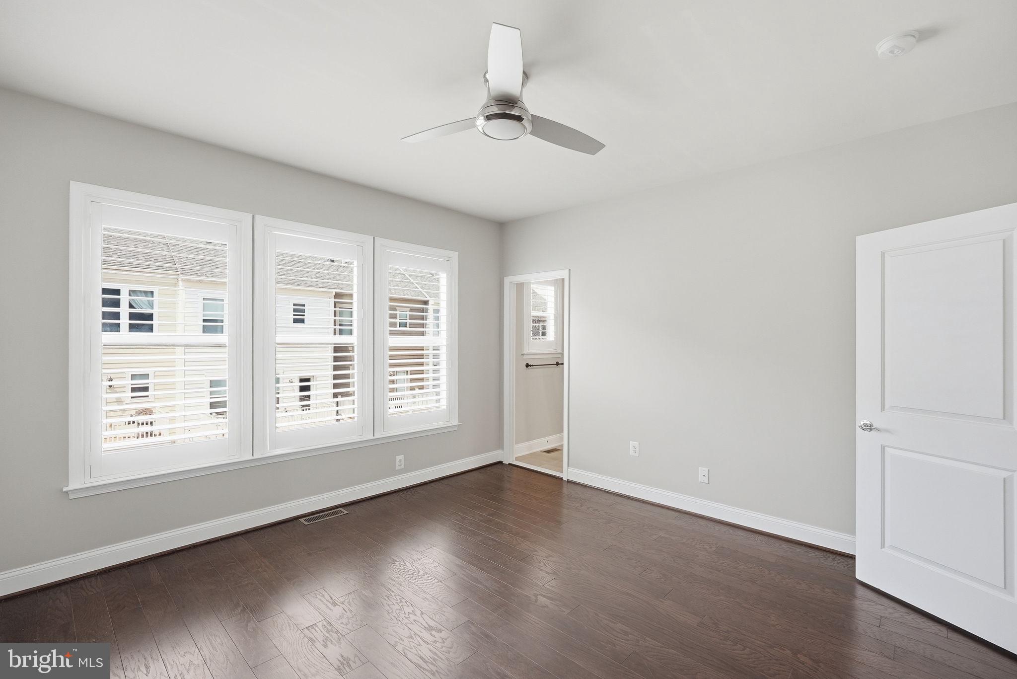WALNEY ROAD - Residential