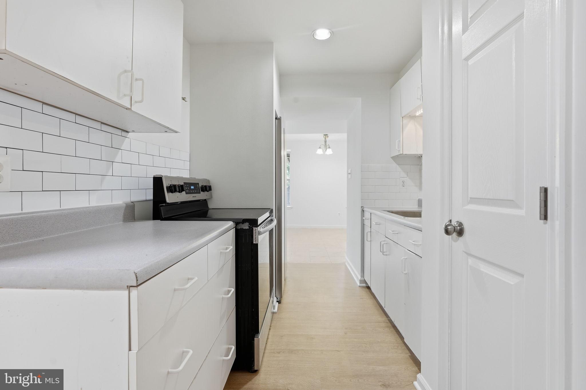 WALNEY ROAD - Residential