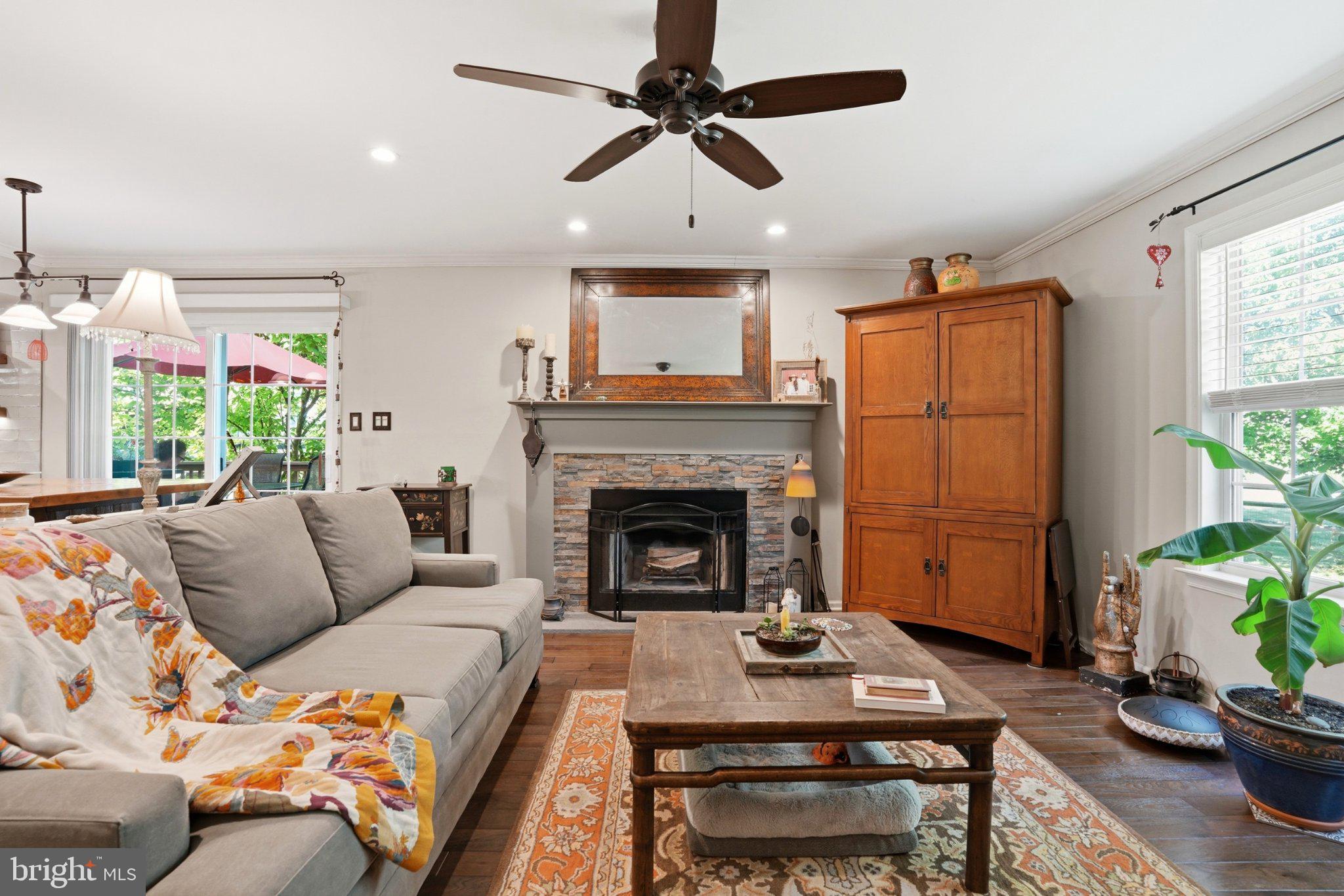 PEAR TREE VIL - Residential