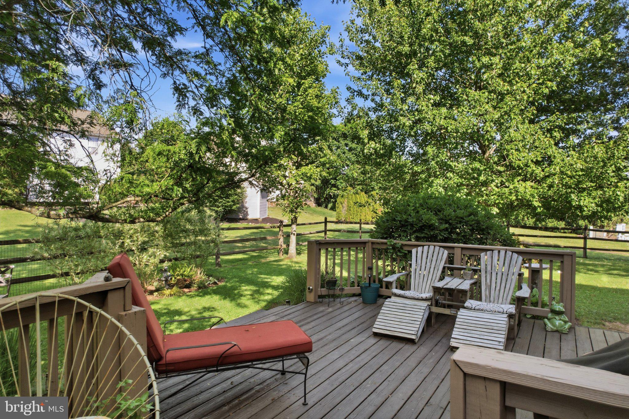 PEAR TREE VIL - Residential