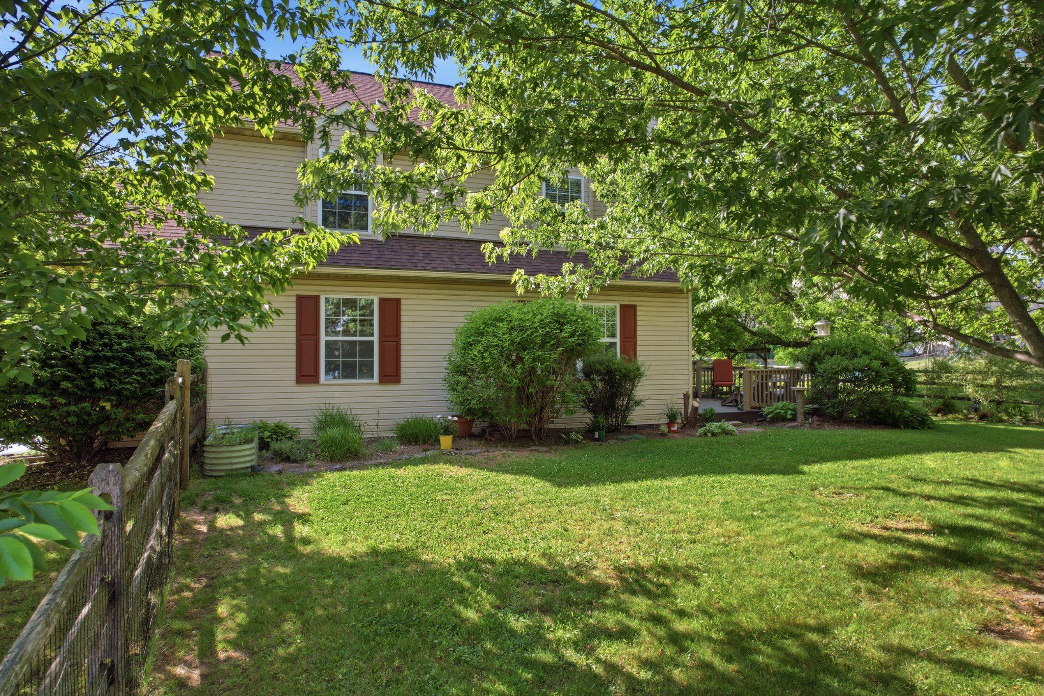 PEAR TREE VIL - Residential