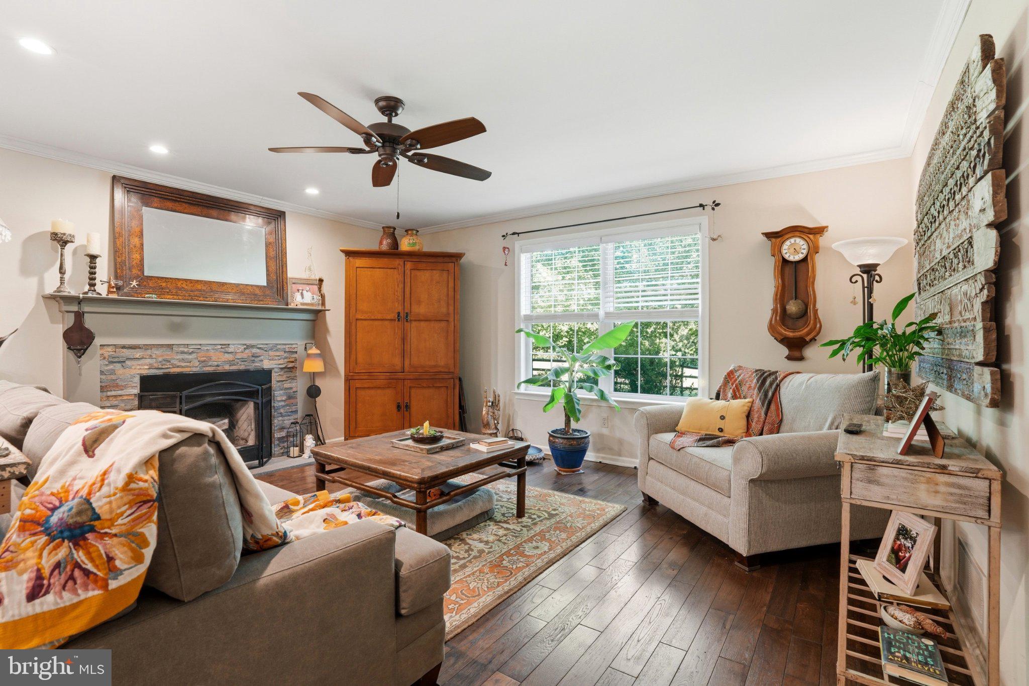 PEAR TREE VIL - Residential