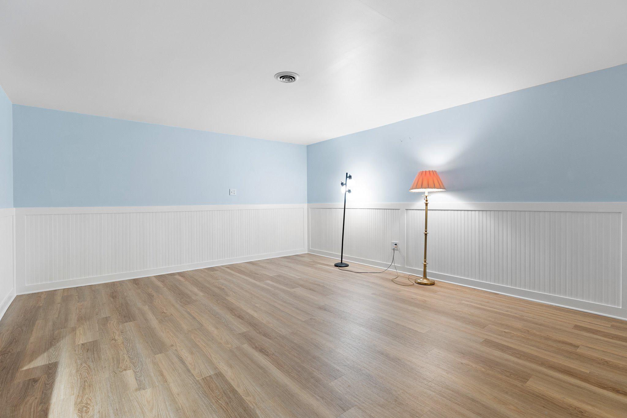 SOMERSET LAKE - Residential