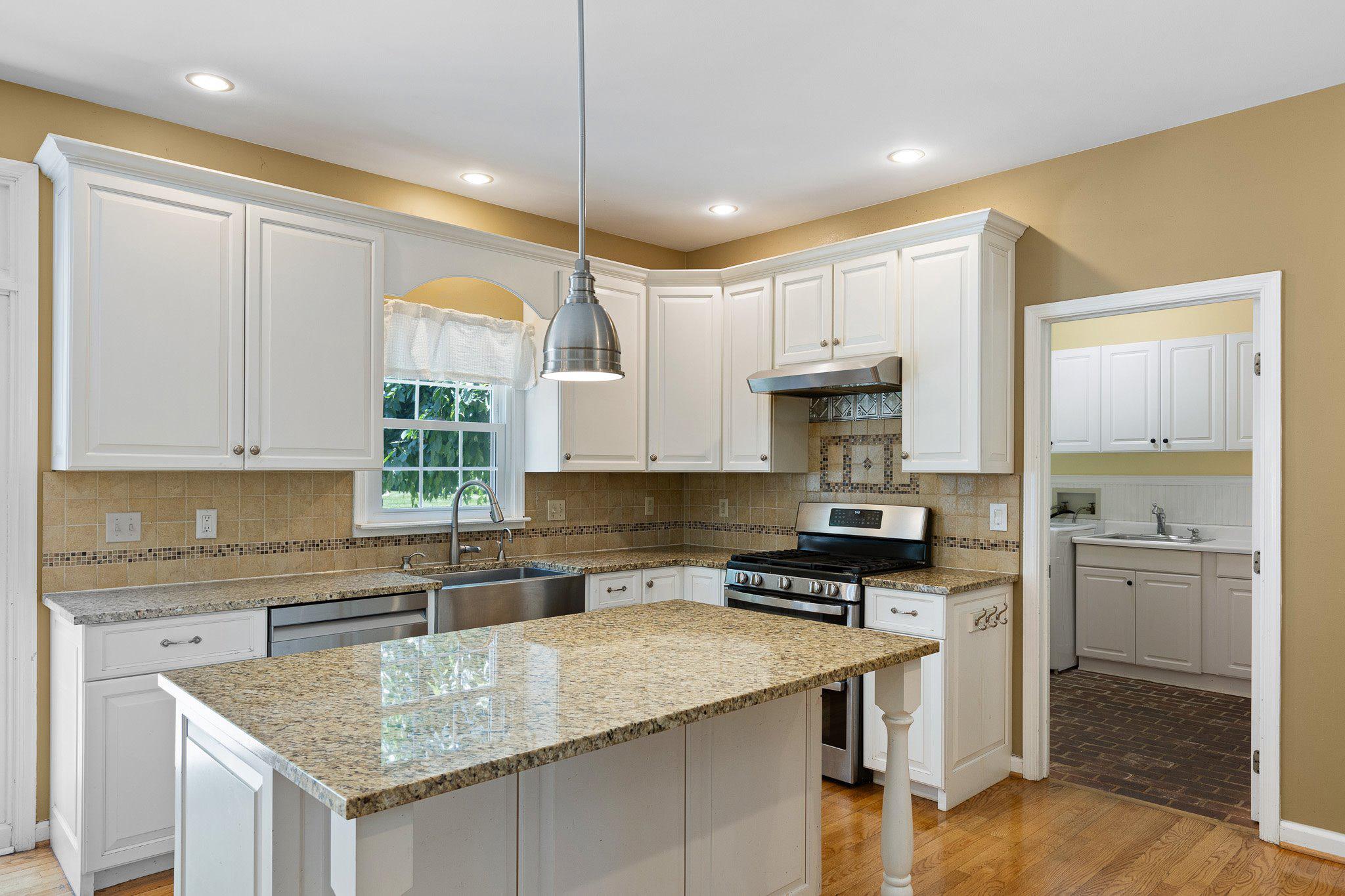 SOMERSET LAKE - Residential