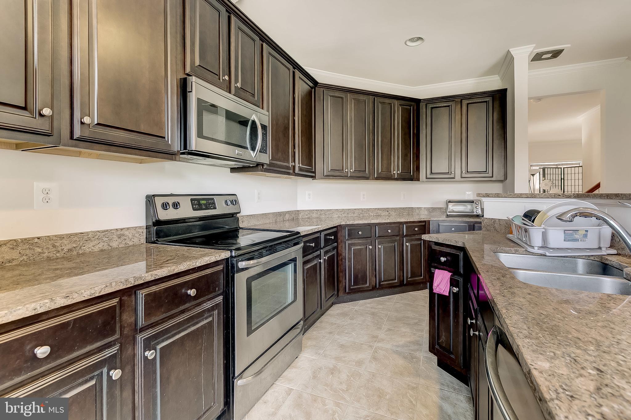 CAMDEN CROSSING - Residential Lease