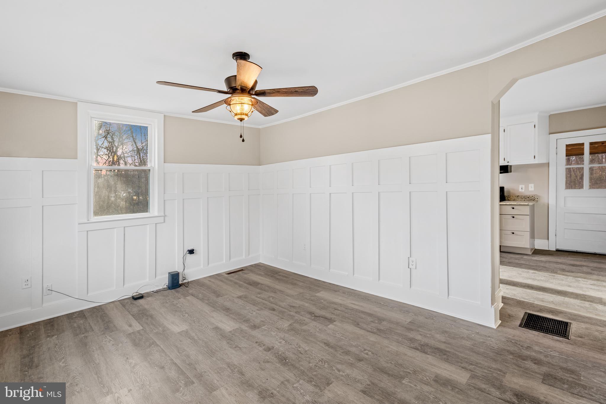 LOCUST POINT - Residential