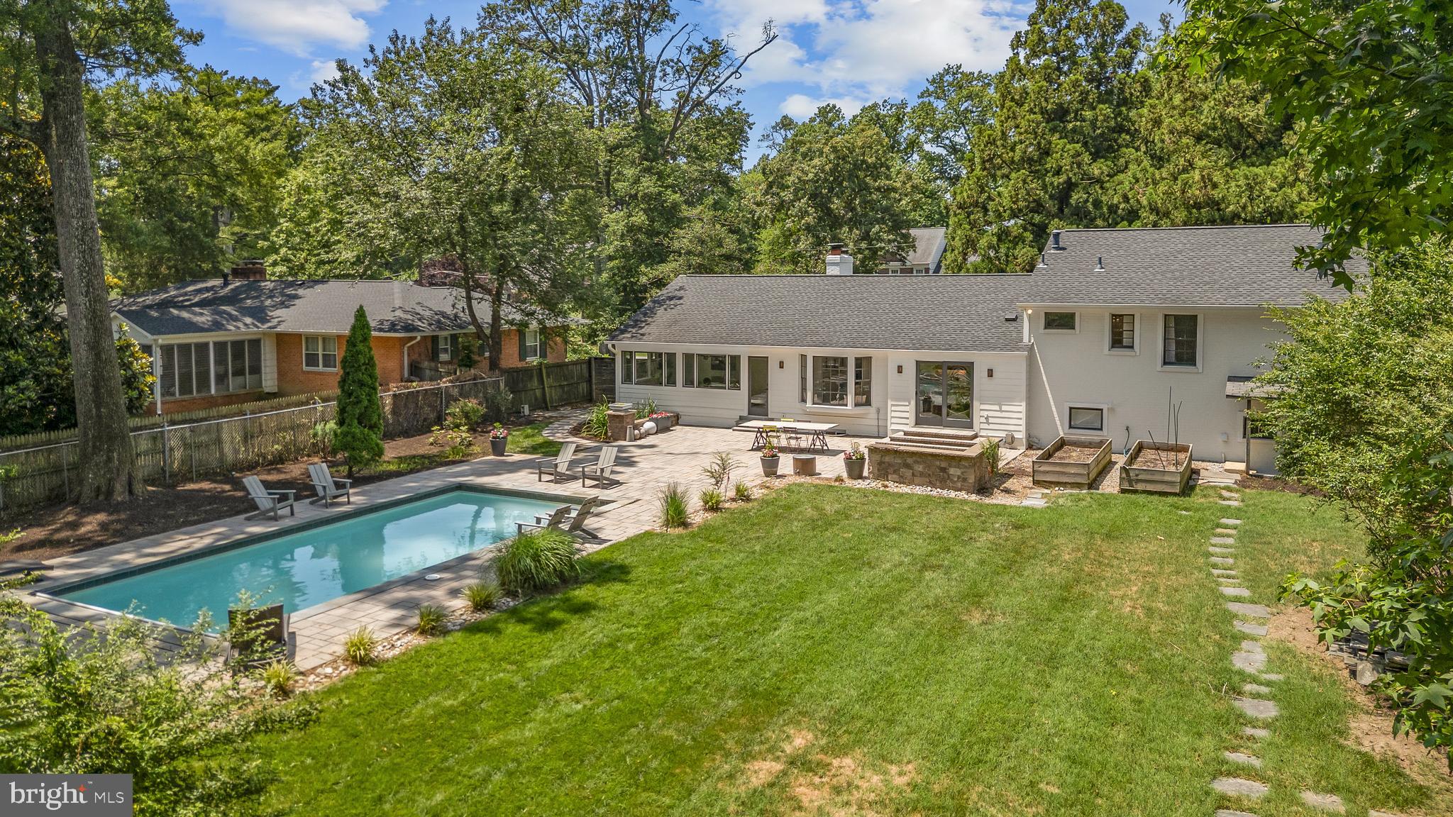 RIVER BEND ESTATES - Residential