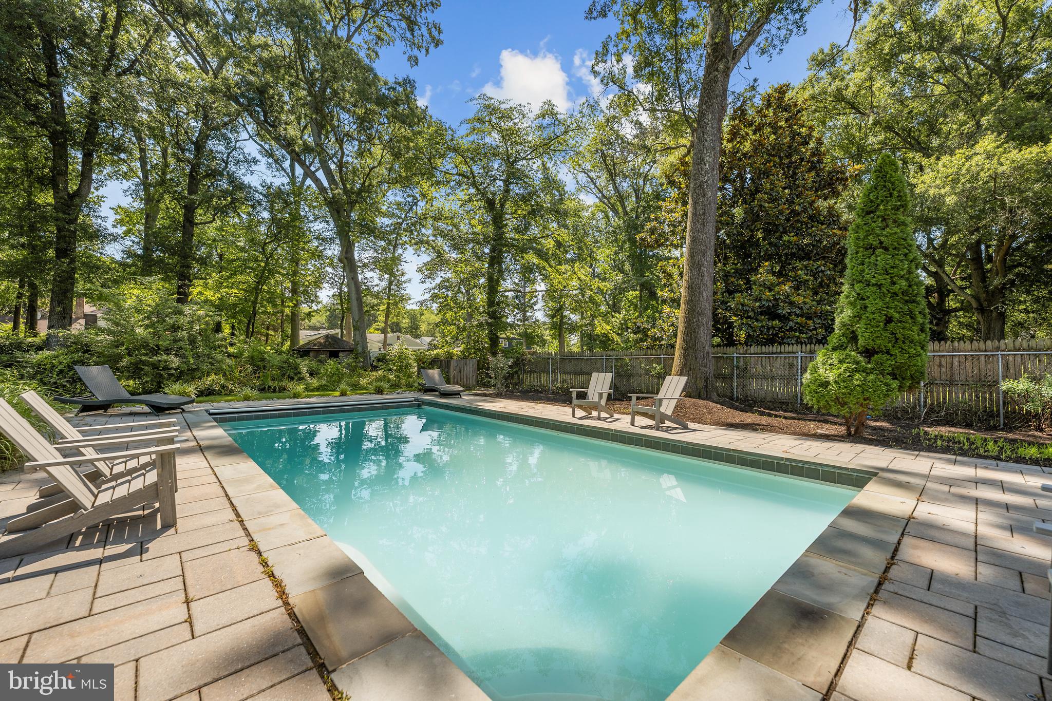 RIVER BEND ESTATES - Residential