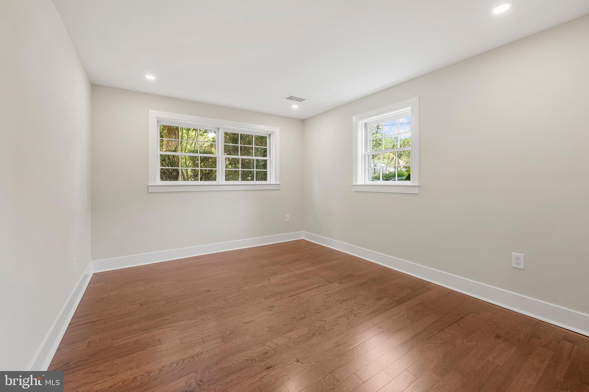 RIVER BEND ESTATES - Residential