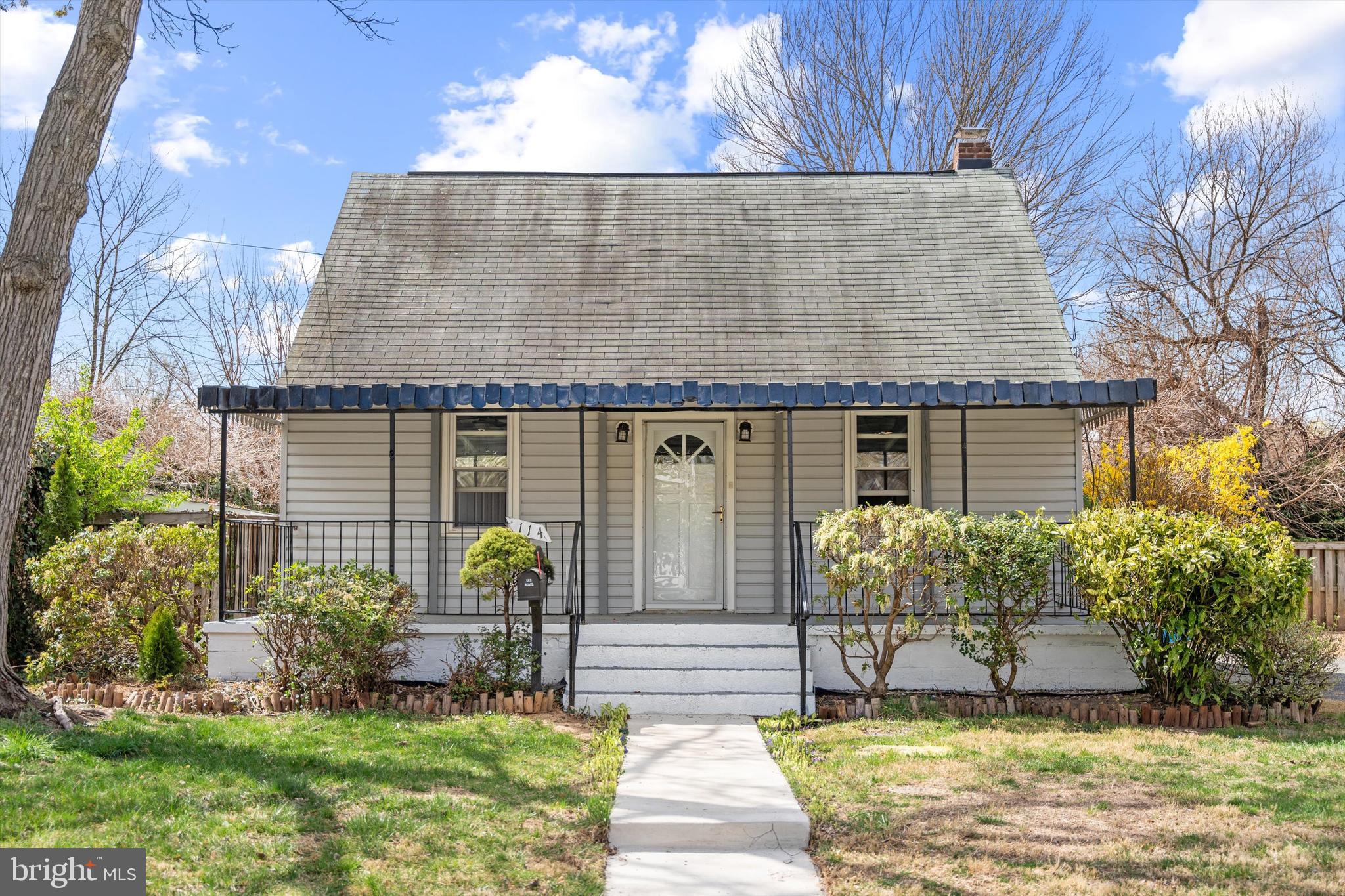 HARRIETT PARK - Residential Lease