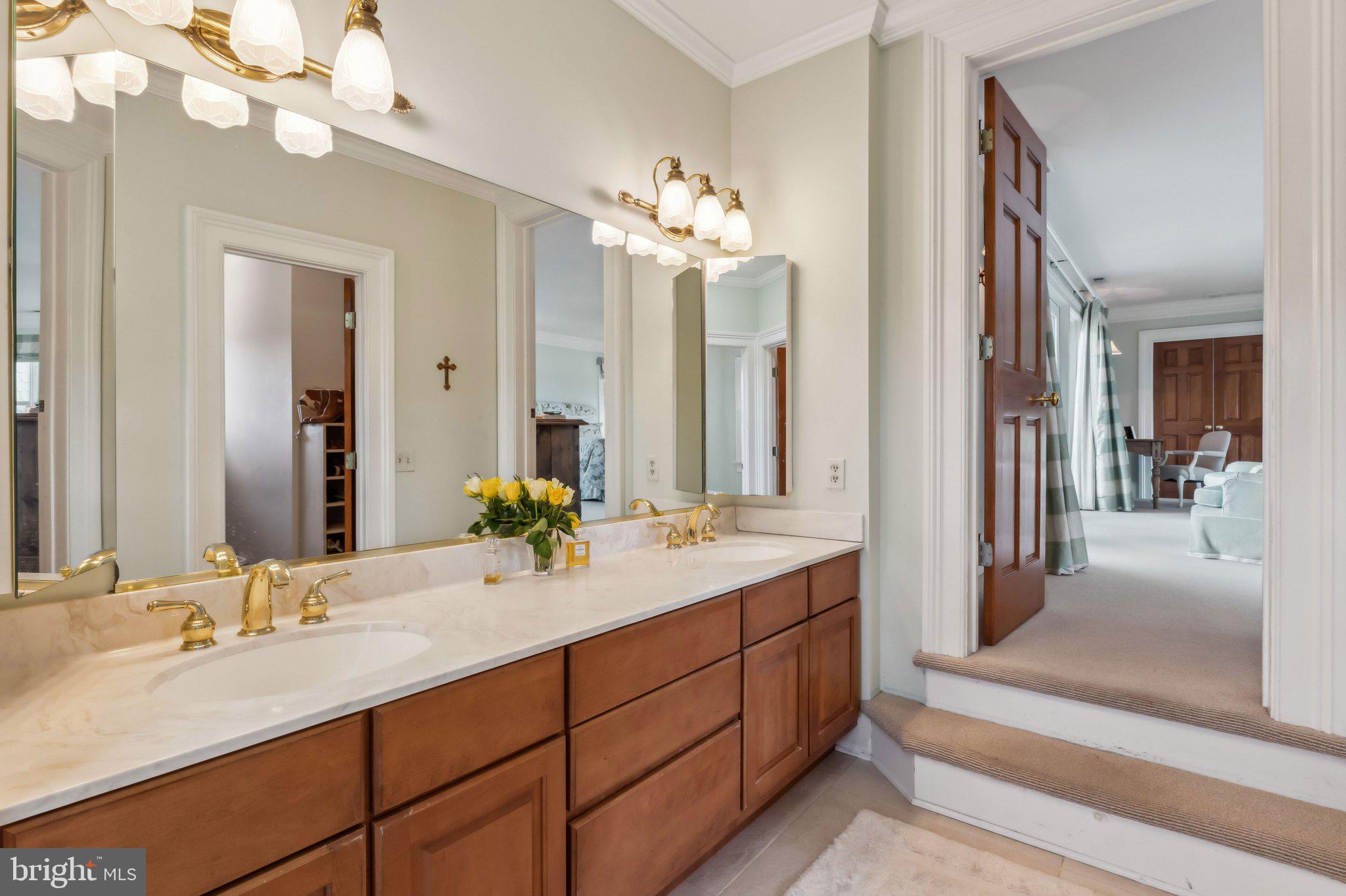 BLOOMFIELD - Residential