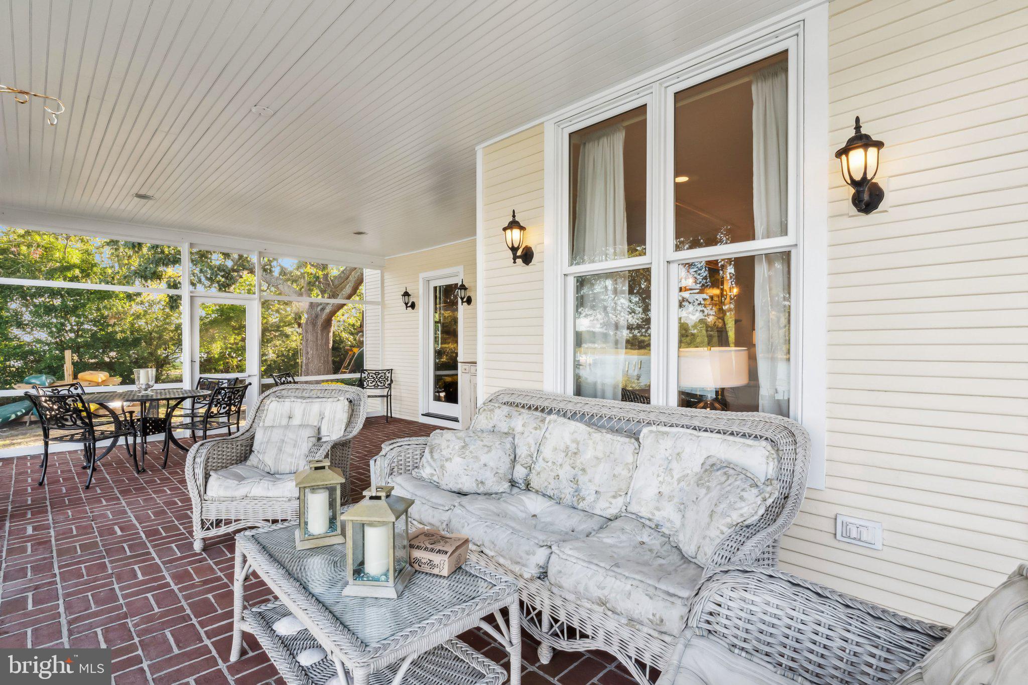 BLOOMFIELD - Residential