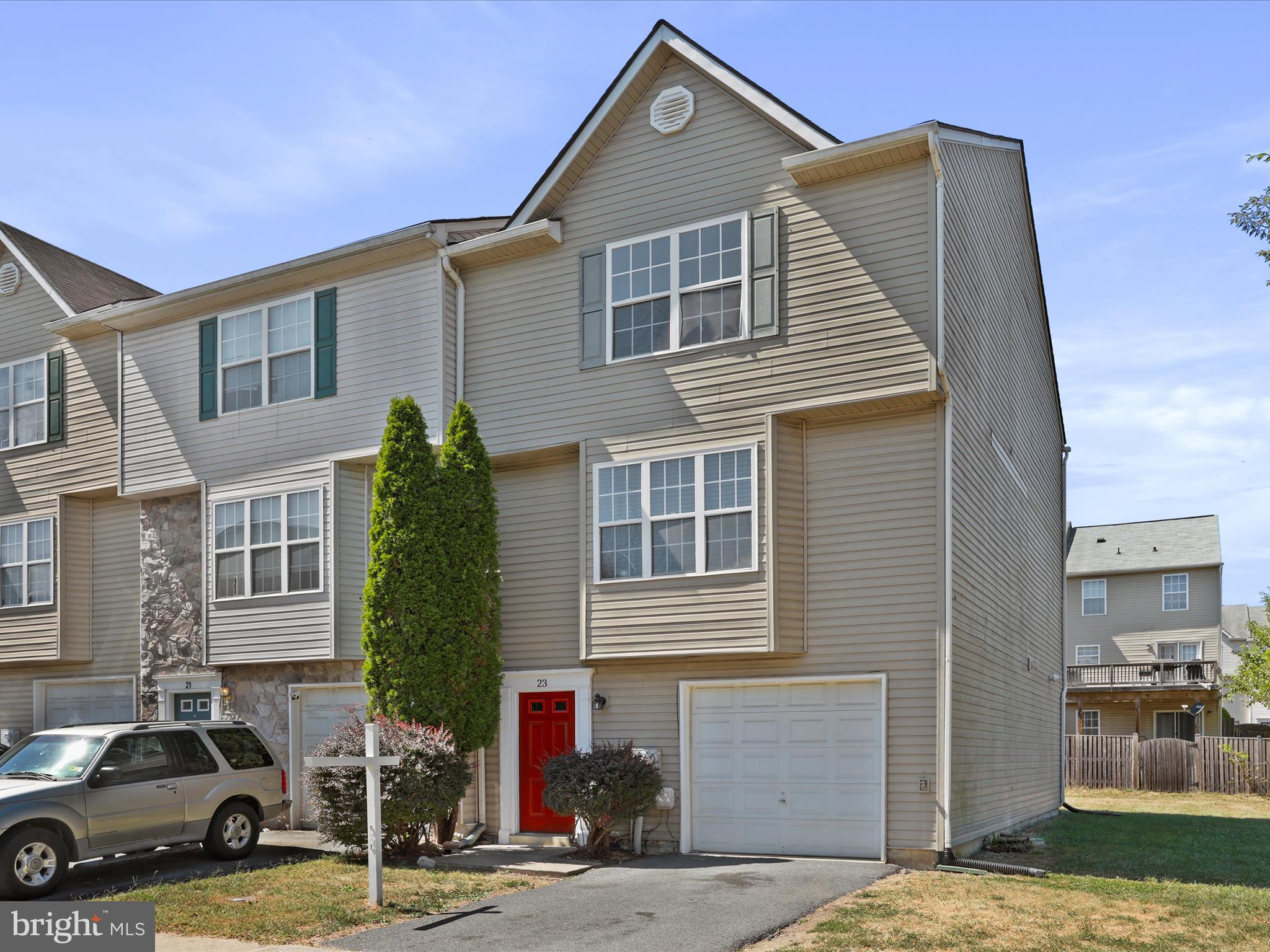 TOWNES OF INWOOD - Residential