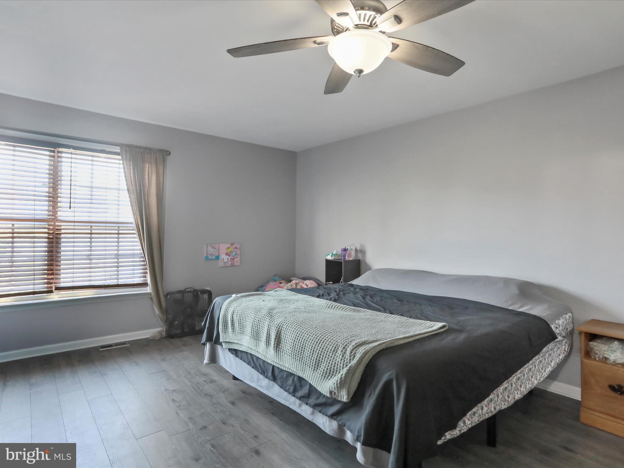 TOWNES OF INWOOD - Residential