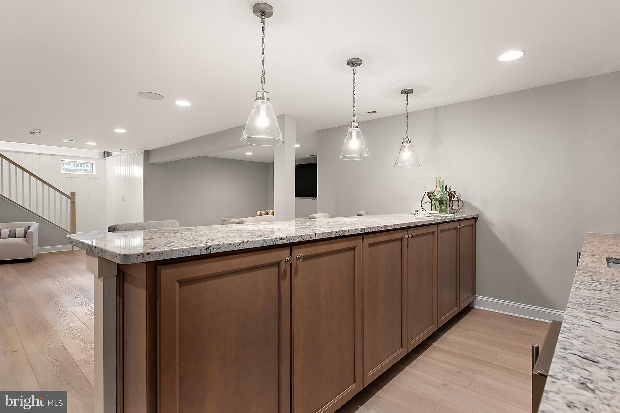 ARBOR-LYN - Residential