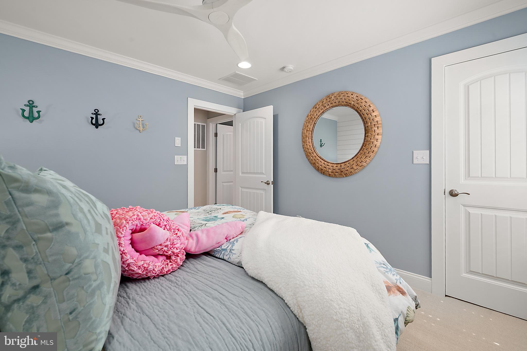 ARBOR-LYN - Residential