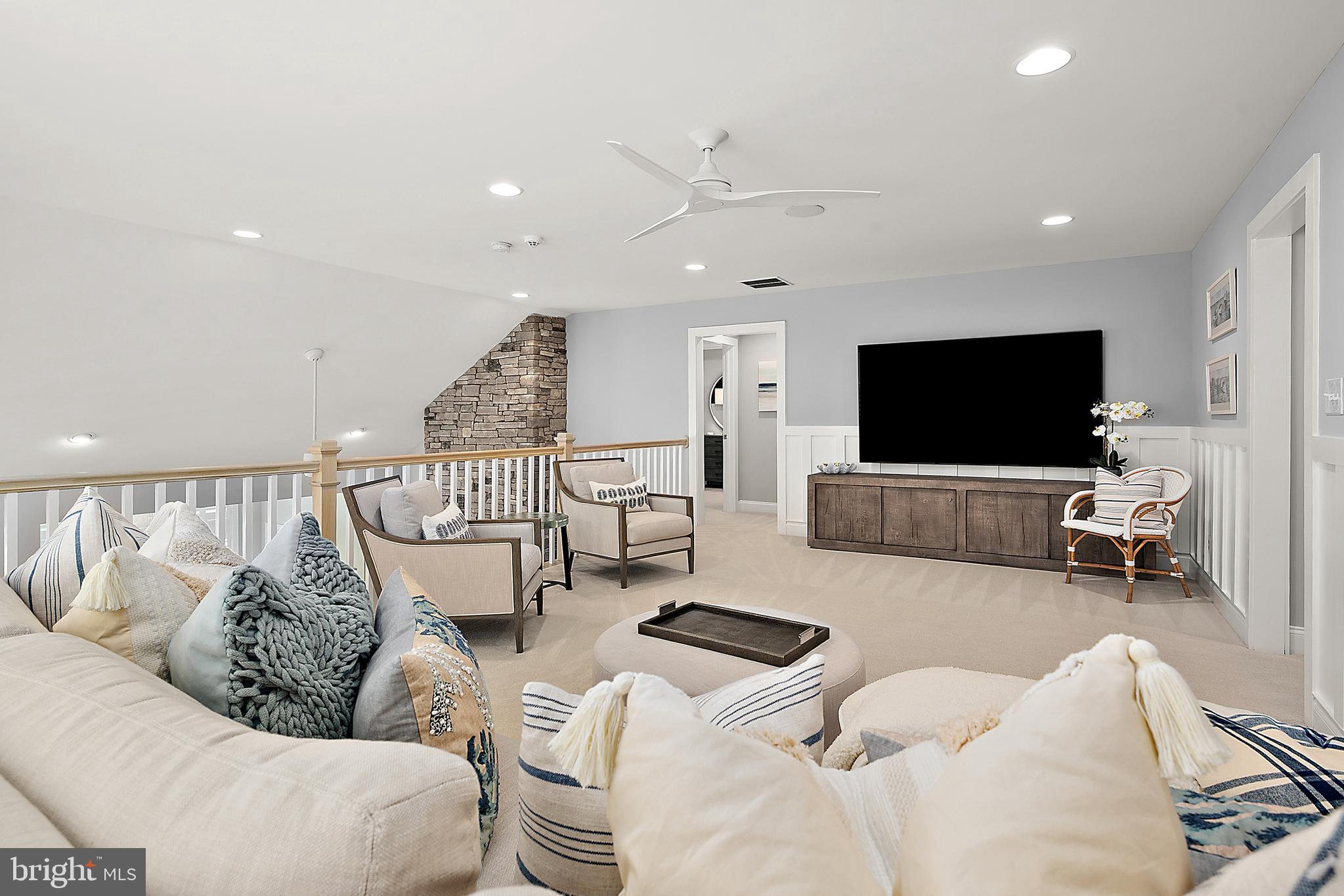 ARBOR-LYN - Residential