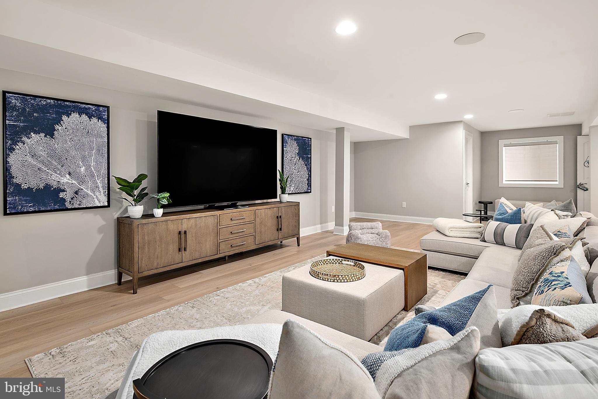 ARBOR-LYN - Residential