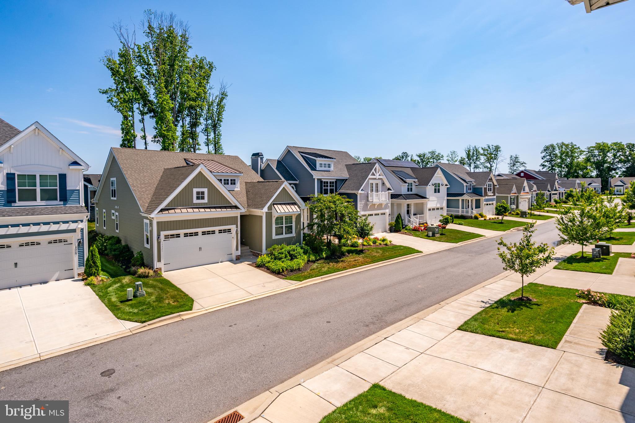 ARBOR-LYN - Residential