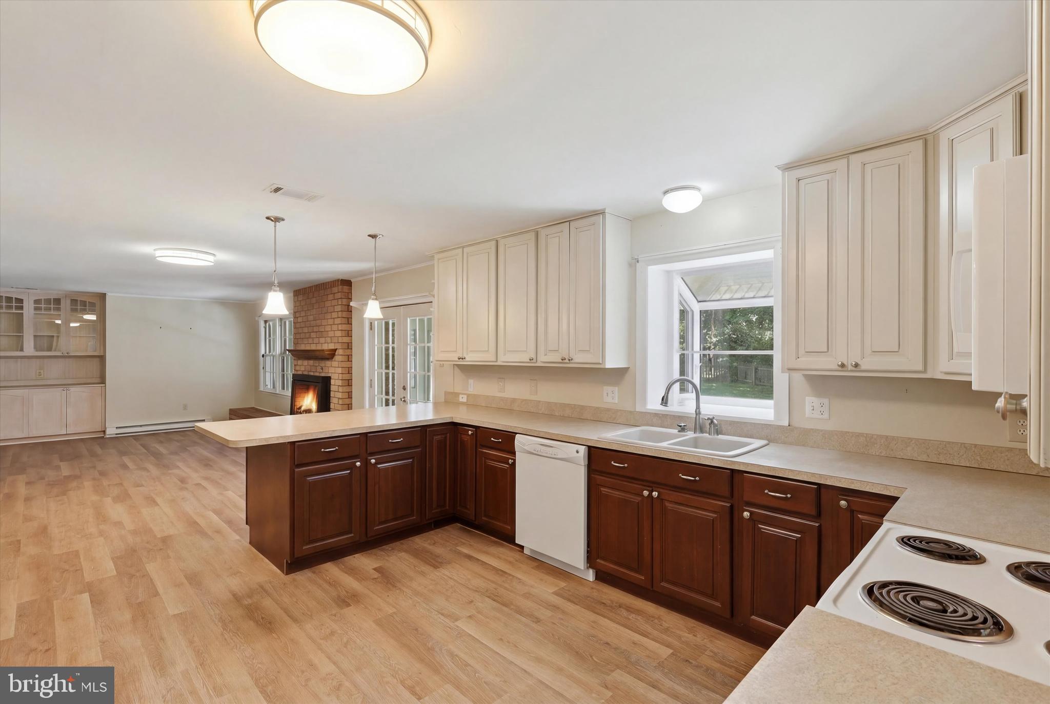 FOUNTAIN HEAD - Residential