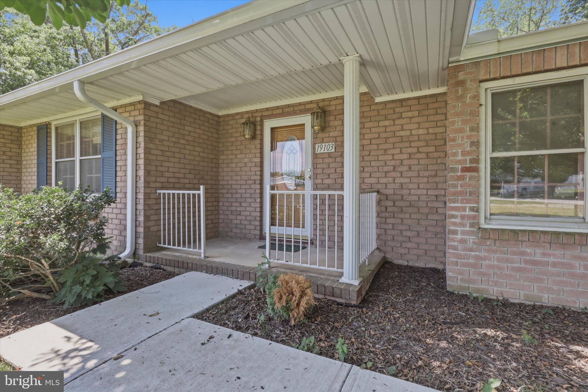 FOUNTAIN HEAD - Residential