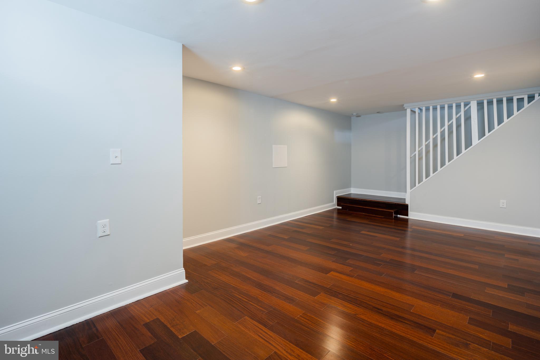 THE WOODLANDS - Residential