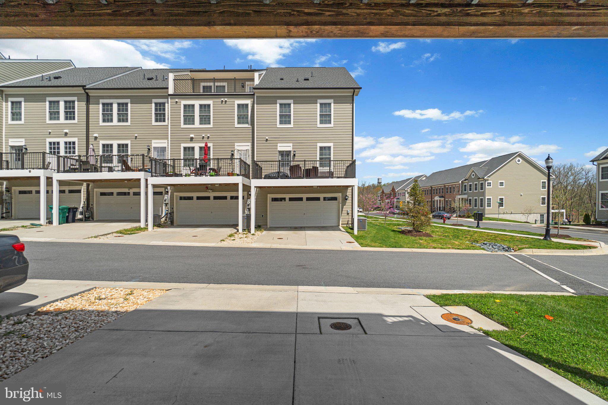 PARKSIDE AT WARFIELD - Residential