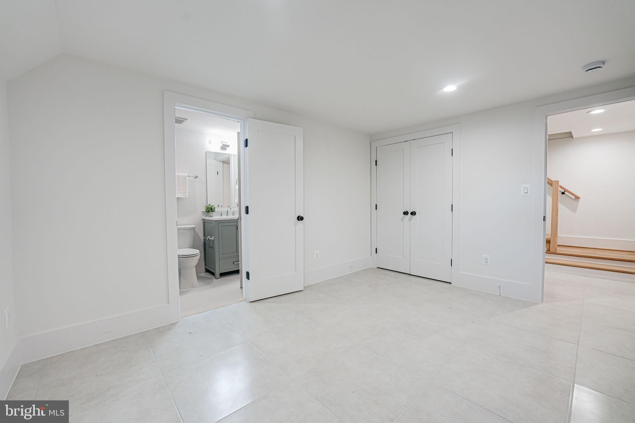 DOMINION HILLS - Residential